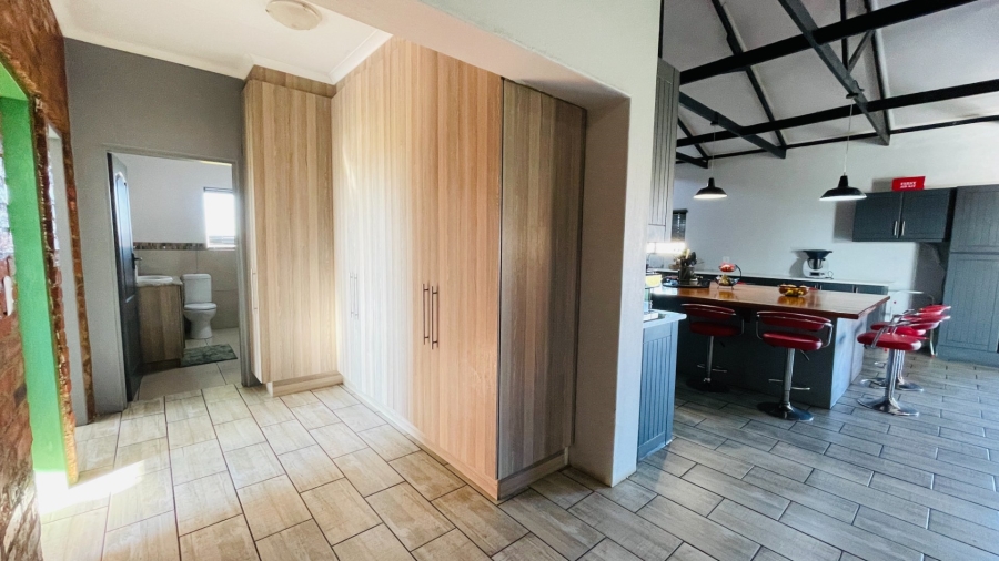 4 Bedroom Property for Sale in Grimbeeck Park North West